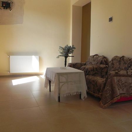 Galavnis Kari Hotel Sighnaghi Ngoại thất bức ảnh