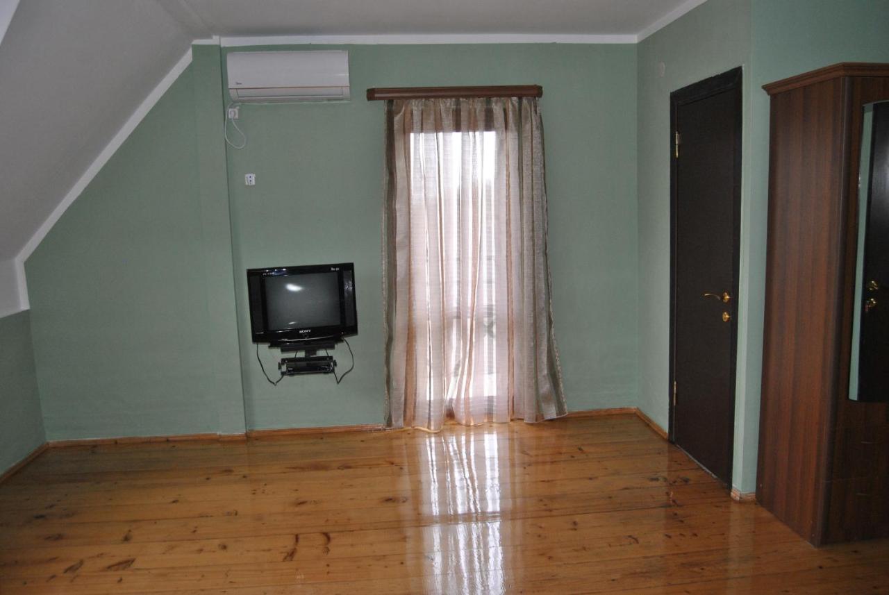 Galavnis Kari Hotel Sighnaghi Ngoại thất bức ảnh