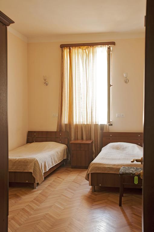 Galavnis Kari Hotel Sighnaghi Ngoại thất bức ảnh