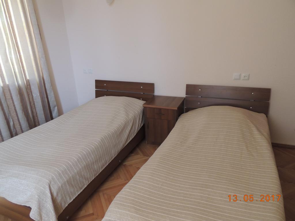 Galavnis Kari Hotel Sighnaghi Ngoại thất bức ảnh